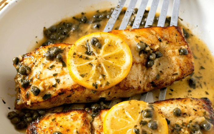 Halibut fillets with brown butter and parsley